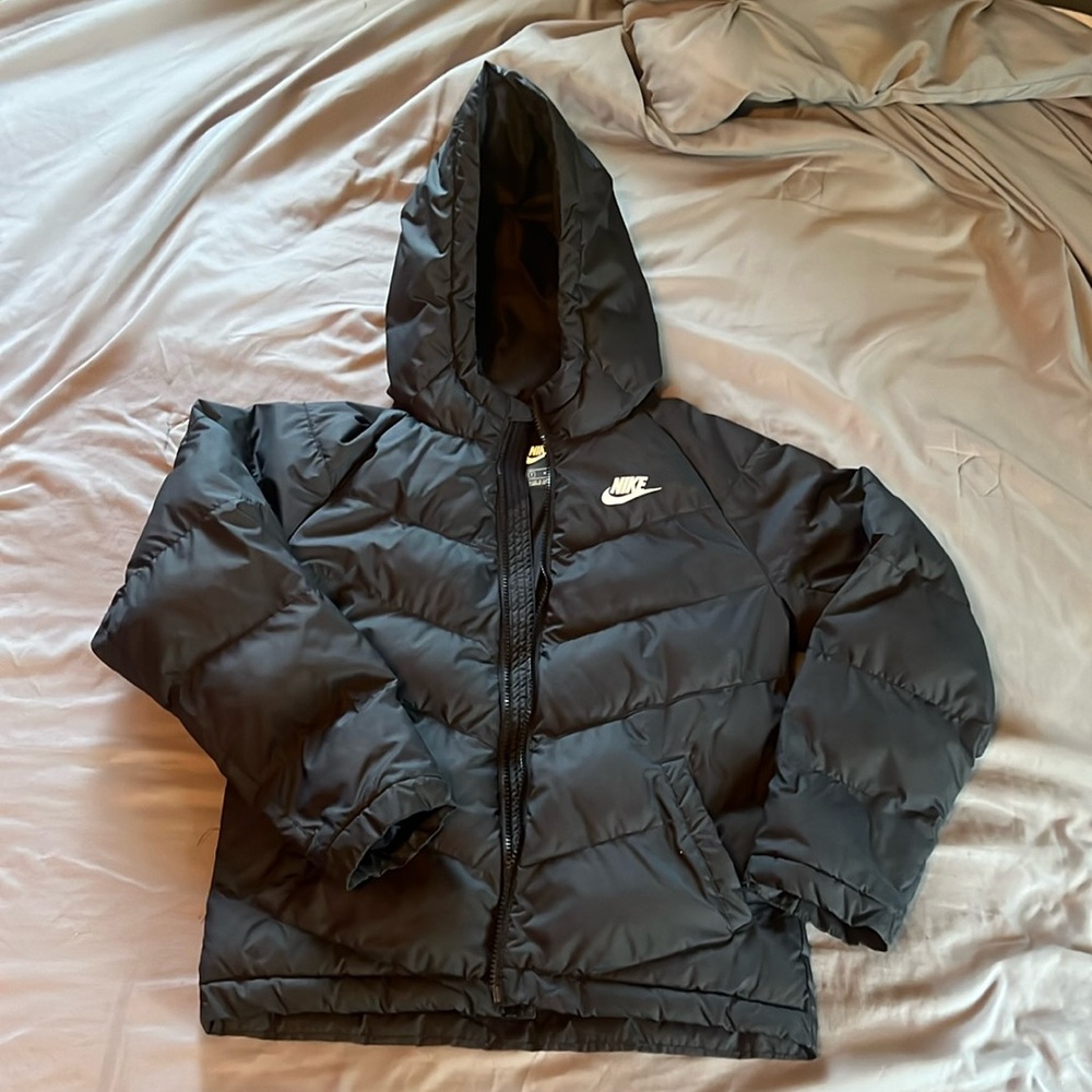 Nike kids puffer